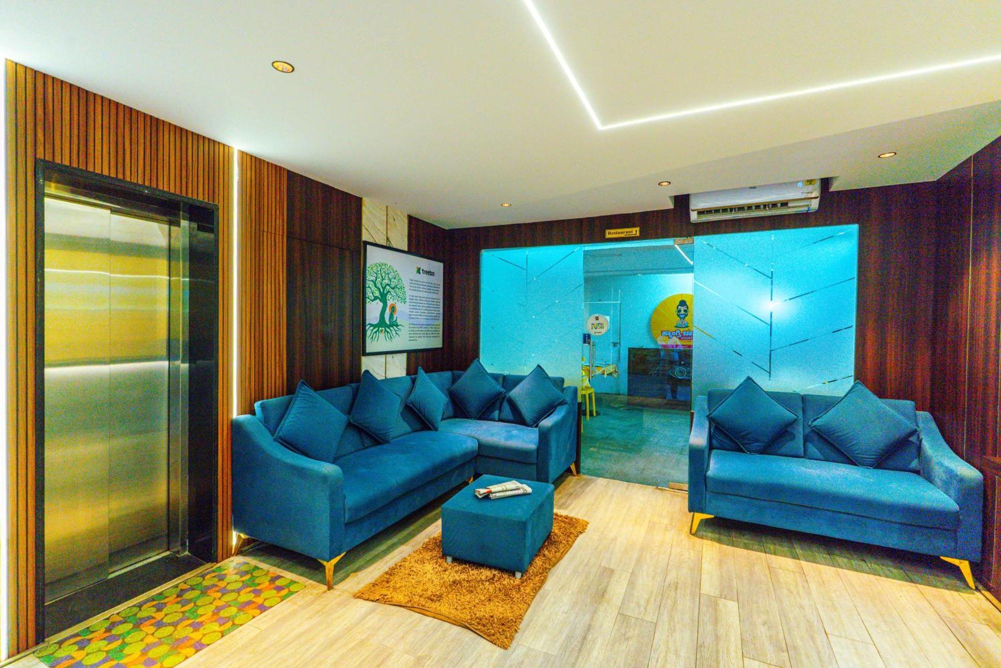 Treebo Elmas Grand Hotell Bangalore Eksteriør bilde
