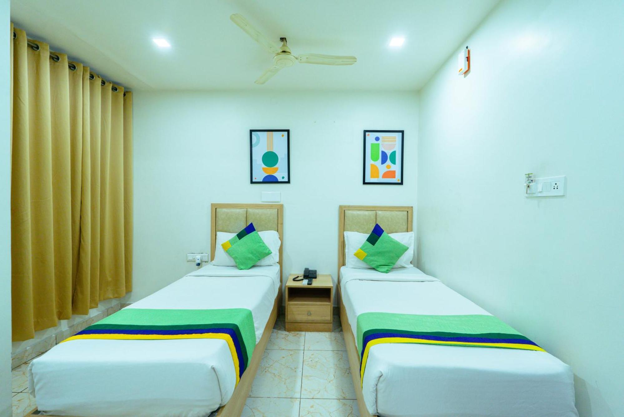 Treebo Elmas Grand Hotell Bangalore Eksteriør bilde